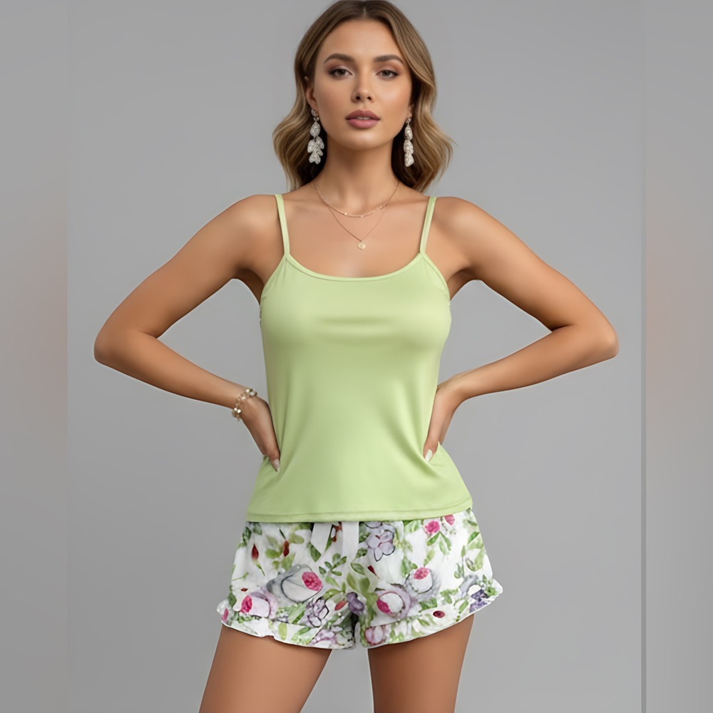 Cami Top & Floral Pattern Shorts Women Pyjama/PJ Set